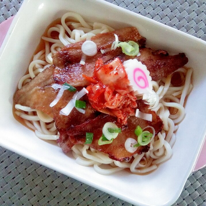 ぶっかけ焼肉キムチ冷うどん